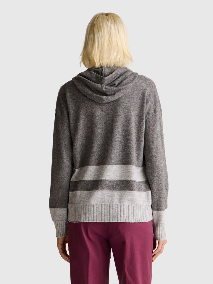 SWEATER W/HOOD Women image number 2